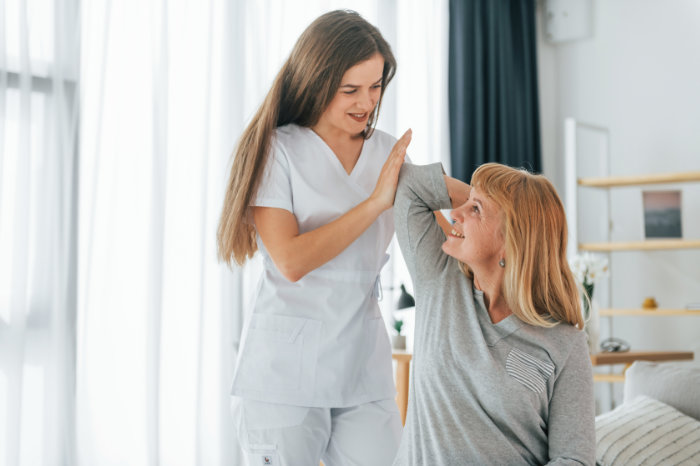 Mobile Physiotherapie in der Nähe - Hausbesuch Physiotherapie - Berlin Tegel